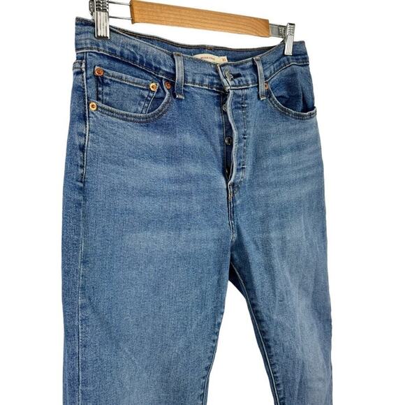 Levi's Women's Size 30 Wedgie Straight Fit Cropped Jeans Love in the Mist - Picture 6 of 16